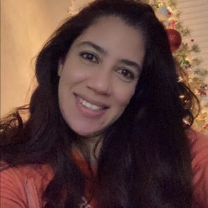 Meet your Posher, Lidia